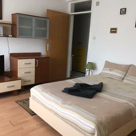 Stan Na Dan Apartment